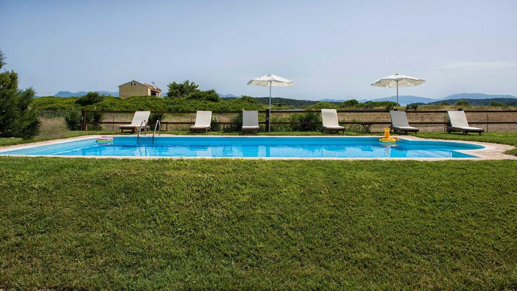 Elli Beach Apartments And Studios Almiros Beach 외부 사진